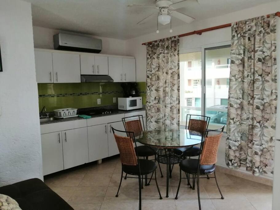 Confortable Depa En Condominio Frente Al Mar! 坎昆 外观 照片